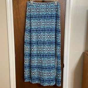 Cotton maxi skirt, American Eagle, printed with slit and short dark blue slip